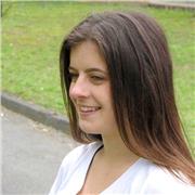 Étudiante propose aide aux devoirs pour niveaux collège/lycée dans toutes les matières